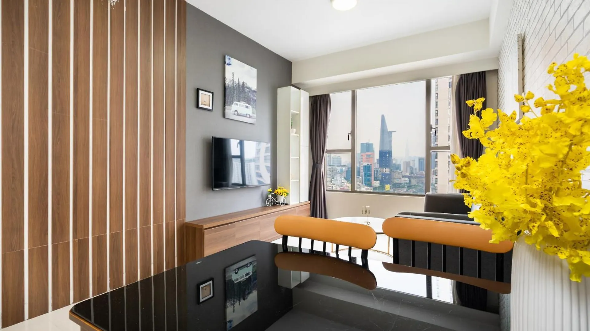 Double E Saigon Apartment Ho Chi Minh City Vietnam