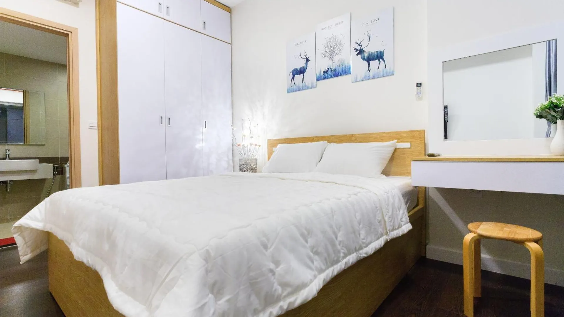 Double E Saigon Apartment Ho Chi Minh City Vietnam